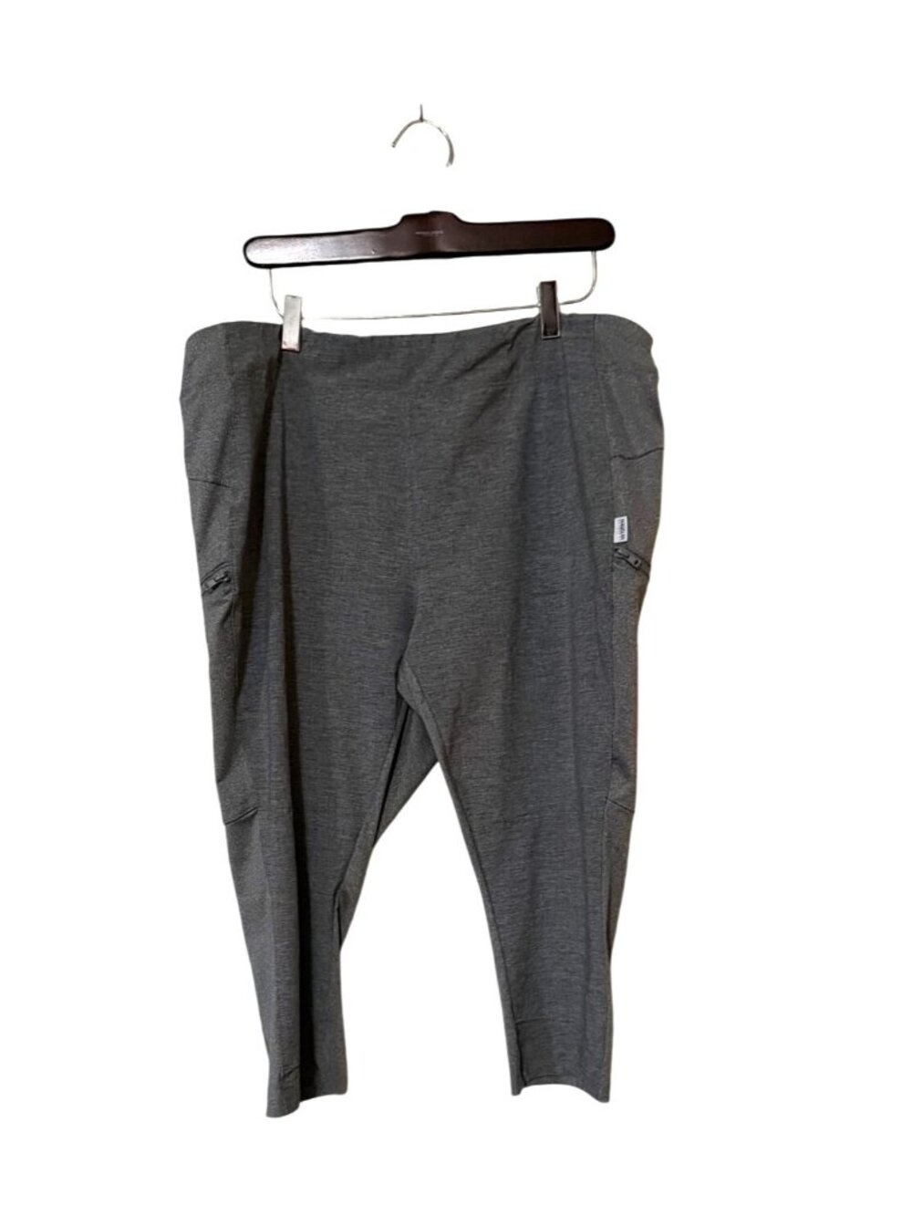 Magellan Outdoors Moisture-Wicking Fitted Gray Pants 1X Activewear Comfortable‎